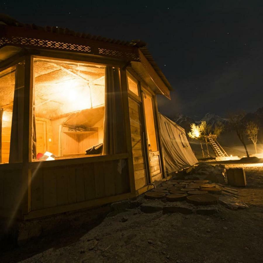 Отель Glamp Pakistan Katpana Скарду Экстерьер фото